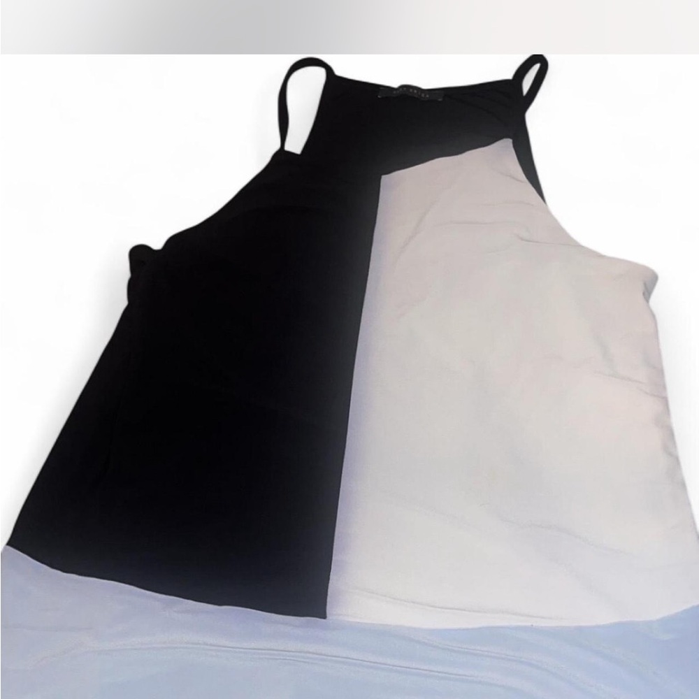 Suzy Shier Asymmetrical Black and White Tank Top